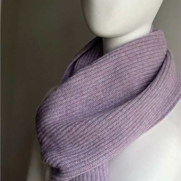 GAP Womens Winter Warm 100% Cashmere Scarf Ribbed NWT - Picture 3 of 8